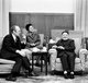 China / USA: US President Gerald Ford in conversation with Deng Xiaoping, Beijing, 1975